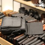 Túi Đeo Chéo Nam Da Cừu KT60 bên trong