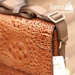 Túi Đeo Chéo Nam Da Bò Vân Cá Sấu VCS05 chi tiết dây đeo