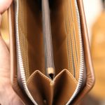 Ví cầm tay nam da bò đẳng cấp cho phái mạnh Schwarz Etienne VDNSE02 bên trong