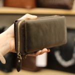 Ví cầm tay nam da bò sáp loại mới VCTN009