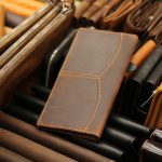 Ví cầm tay nam da bò sáp thời trang xu hướng mới VCTN008