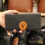 Ví cầm tay nam loại dài 2 gấp logo đầu trâu mới VCTN019