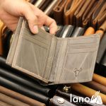 Ví da bò cho nam logo đầu trâu có khâu viền độc lạ VDN014