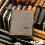 Ví da bò cho nam logo đầu trâu có khâu viền độc lạ VDN014