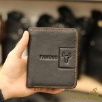 Ví da nam loại đứng logo đầu trâu nhỏ gọn tiện lợi VDN018