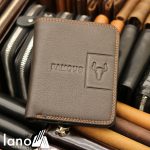 Ví da nam loại đứng logo đầu trâu nhỏ gọn tiện lợi VDN018 nâu