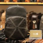 Túi da đeo chéo ngực nam Lano nhỏ gọn tiện lợi TDL48 đen