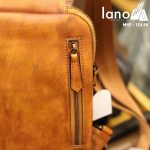 Túi da đeo chéo ngực nam Lano nhỏ gọn tiện lợi TDL48 vàng - mặt sau