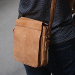 Túi đeo chéo nam da bò cao cấp Lano sang trọng thời trang tiện lợi KT107