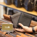 Ví da nam tiện lợi da bò có ngăn kéo khóa VDN038