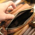 Túi đeo chéo nam mini thời trang nhỏ gọn bên trong