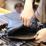 Túi da nam đeo chéo Lano thời trang cao cấp KT122 bên trong