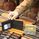 Ví da nam dạng ngắn thời trang nam tính VDN054 - ngăn trong