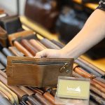 Ví da nam Lano da bò cao cấp có cúc bấm VDN061