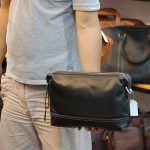 Túi da nam Lano đeo chéo có tay cầm KT155