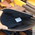 Túi cầm tay nam da bò thời trang đẳng cấp cho phái mạnh
