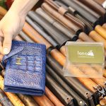 Ví cầm tay da cá sấu 2 gấp loại nhỏ trẻ trung mẫu mới 2019 VCSCT01