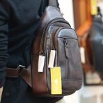 Túi da bò đeo ngực nam thời trang độc lạ TDL71