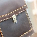 Túi đeo chéo nam da bò công sở xách tay KT175