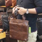 Túi đeo chéo nam xách tay công sở da bò thật KT166