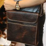 Túi đeo chéo nam da bò dạng hộp khỏe khoắn nam tính KT183