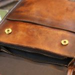 Túi đeo chéo nam da bò dạng hộp khỏe khoắn nam tính KT183