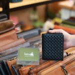 Ví da nam Lano dạng đan mỏng gọn tiện lợi VDN078