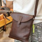 Túi da nam đeo chéo thời trang mỏng gọn tiện lợi KT196