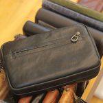 Túi da cầm tay kết hợp đeo chéo nam gọn gàng tiện lợi Kt189