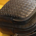 Túi da đeo chéo ngực hoạ tiết đan sang trọng lịch lãm TDL83