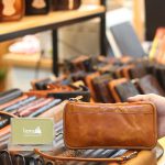 Ví da nam cầm tay handmade cao cấp 1 khoá kéo khoẻ khoắn nam tính Lano VCTN085