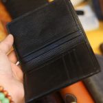 Ví da nam dáng đứng mẫu thiết kế Lano VDNTK01