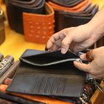 Ví cầm tay 2 gấp mẫu thiết kế da thật cao cấp VCTK01