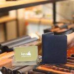 Ví da nam dáng đứng hàng thiết kế Lano mẫu mới 2022 VDNTK02