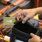 Túi mini da thật đeo chéo cho nam Lano KT209