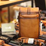 Túi đeo chéo da nam loại nhỏ thời trang gọn nhẹ KT212