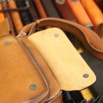 Túi đeo chéo nam cao cấp dáng ngang da thật KT214