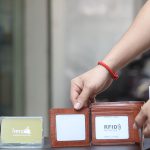 Ví da nam dáng ngang thời trang sang trọng VDN095