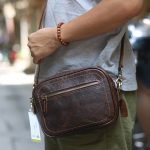 Túi da nam mini đeo chéo Lano Kt197