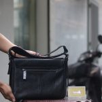Túi đeo chéo dáng ngang da bò cao cấp Lano Kt218