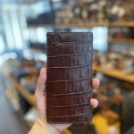 Ví cầm tay da cá sấu handmade khâu tay thủ công 100% Lano VCSTK015