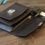 Clutch nam handmade da bò cao cấp khoá số bảo mật khâu tay thủ công lano cltk018 màu đen ngăn đựng rộng rãi