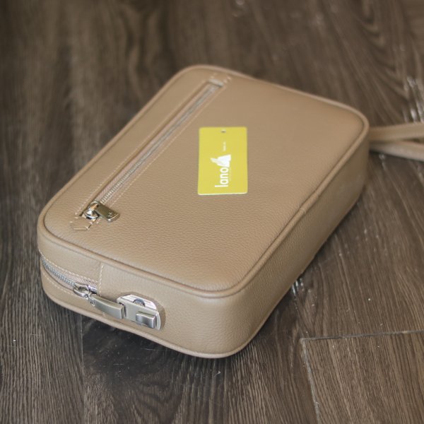 Túi clutch cầm tay da bò cao cấp khoá số bảo mật Lano CNTK022 màu eutope hông túi