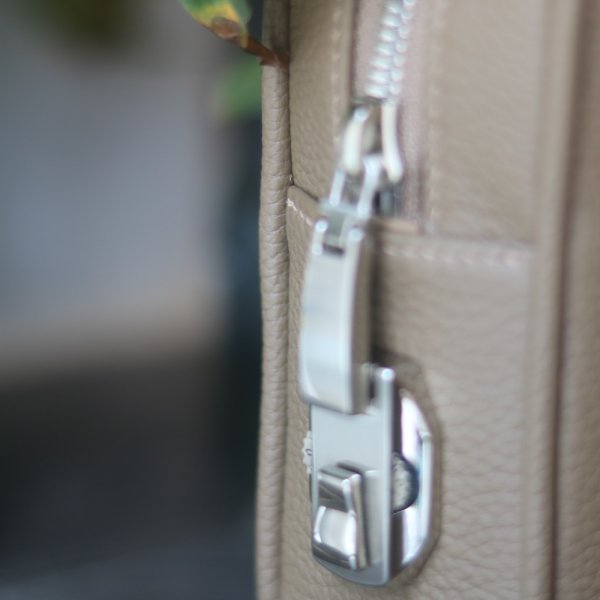 Túi clutch cầm tay da bò cao cấp khoá số bảo mật Lano CNTK022 màu eutope khoá số