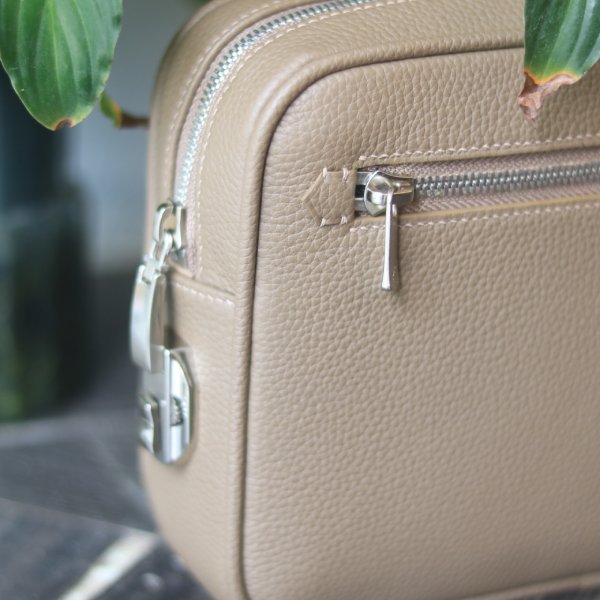 Túi clutch cầm tay da bò cao cấp khoá số bảo mật Lano CNTK022 màu eutope khoá ykk