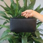 Ví da cầm tay handmade khâu tay thủ công Lano VCTK014 quai cầm tay