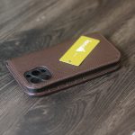 Bao da iPhone 13 Promax khâu tay thủ công Lano BDH01 mặt sau