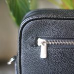 Túi đeo chéo da bò cao cấp khâu tay thủ công Lano TDH016 khoá zip