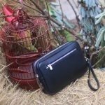 Túi da cầm tay kết hợp đeo chéo có khoá số khâu tay thủ công Lano TDH025 hông túi