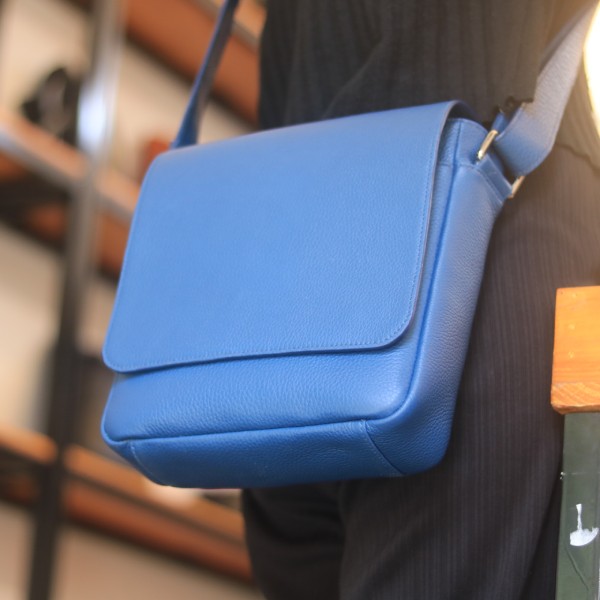 Túi da nam đeo chéo handmade khâu tay thủ công da bò togo Italia Lano TDH022 thời trang